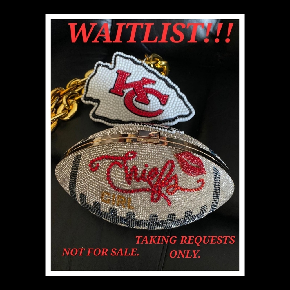 💋REQUESTS ONLY!!!  CUSTOMIZED BLING.  NOT FOR SALE... YET 😉